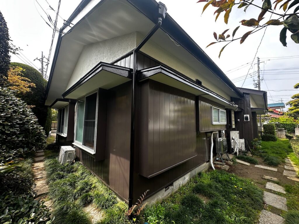 阿見町 外壁塗装 アフター（庭側）