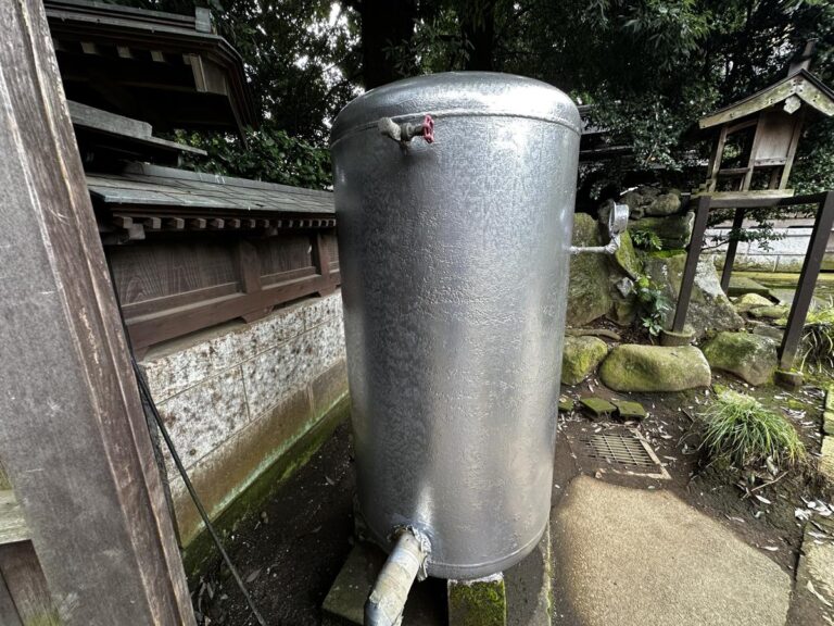 塗装後の受水タンク（側面・別角度）
