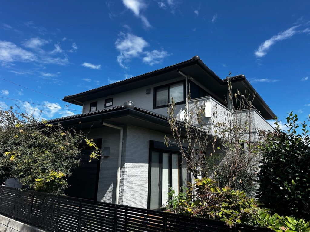 土浦市 外壁塗装 施工完了（庭側）