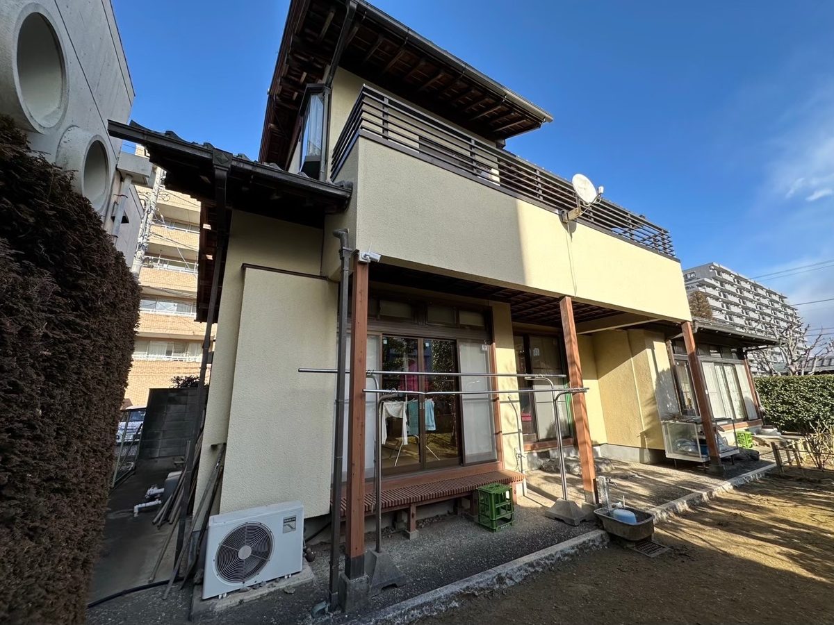 土浦市 外壁塗装 施工前(2階まわり)