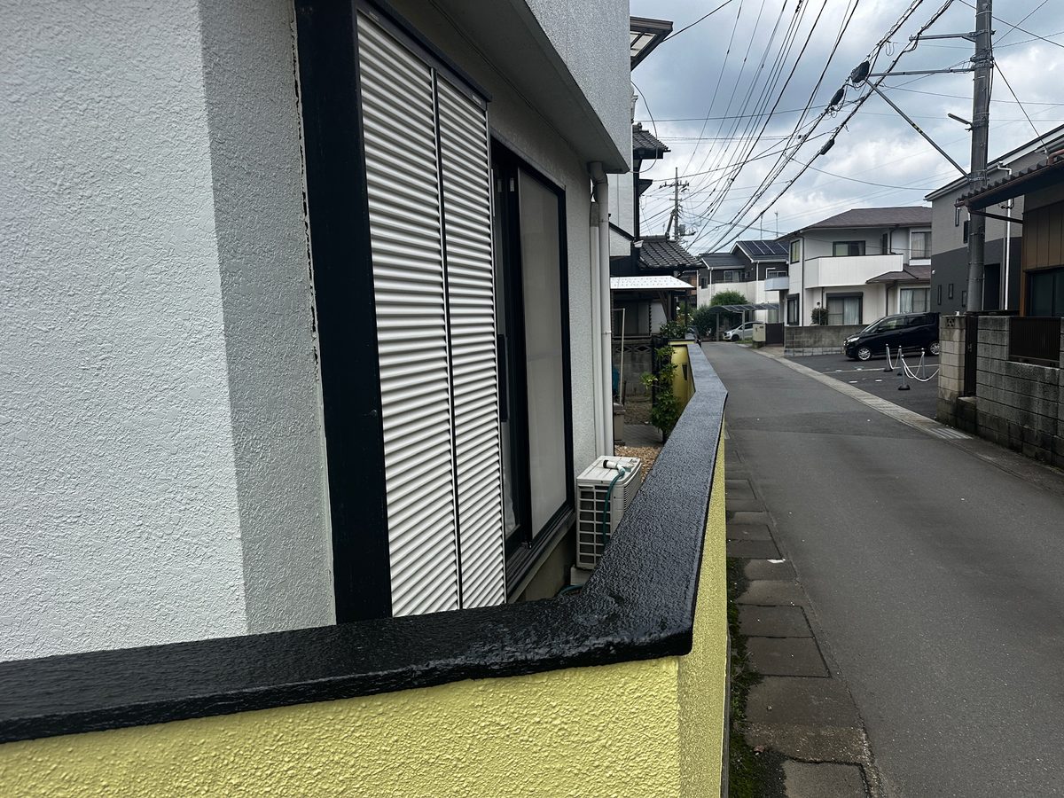 土浦市 外塀塗装 笠木 上塗り