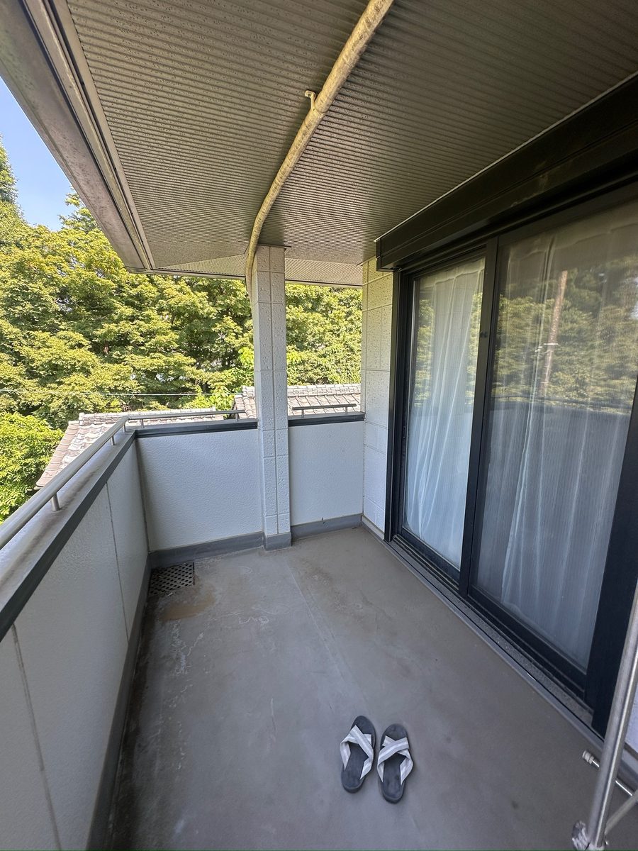 土浦市 外壁塗装・屋根塗装 ベランダ床 施工前