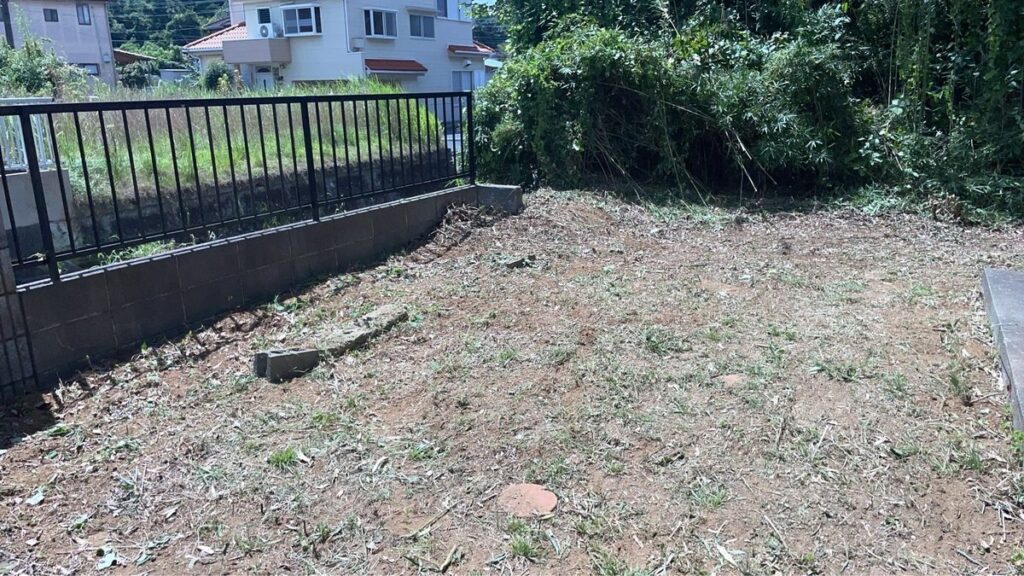 つくば市 外壁塗装 敷地の草刈り(1)