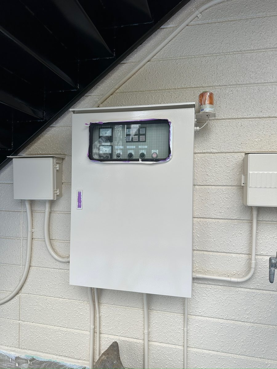 土浦市 テナント 外壁塗装・屋根塗装 分電盤ボックス 完了